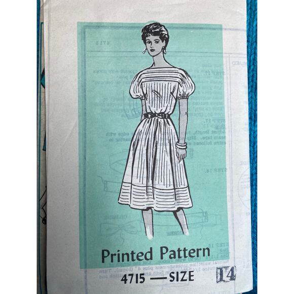 Sewing pattern 4715 dress puff sleeves swing skirt 1970s size 14 - Picture 1 of 3